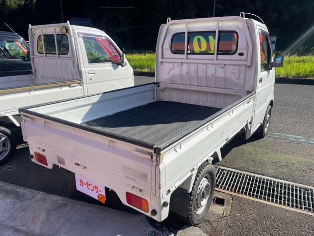 2005 Suzuki Carry – thumbnail 4