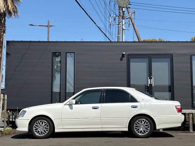 1999 Toyota Crown Athlete – thumbnail 4