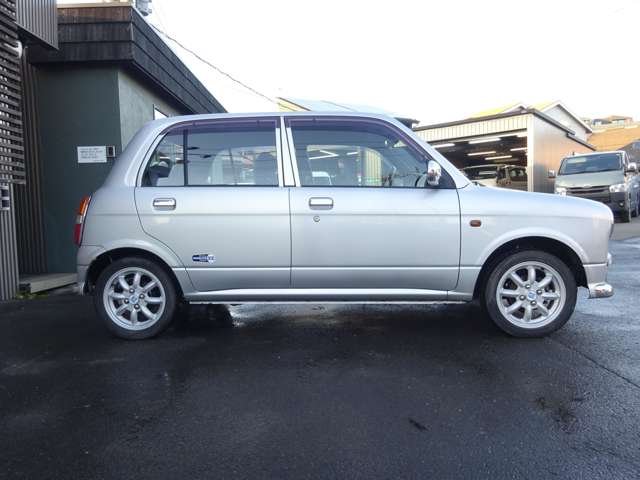 2000 Daihatsu Mira Gino – thumbnail 4