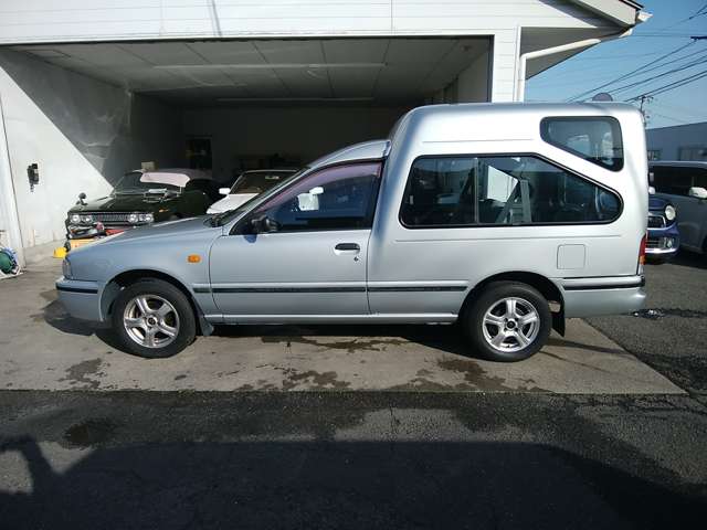 1994 Nissan AD-MAX Wagon – thumbnail 3