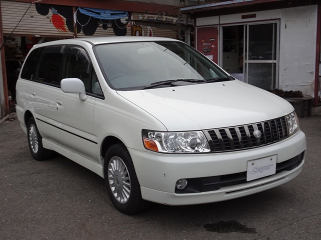 2001 Nissan Bassara