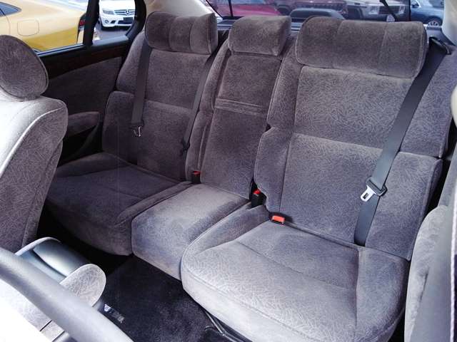 2005 Nissan President – thumbnail 4