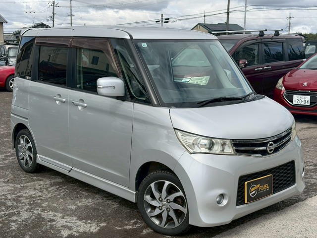 2010 Nissan Roox