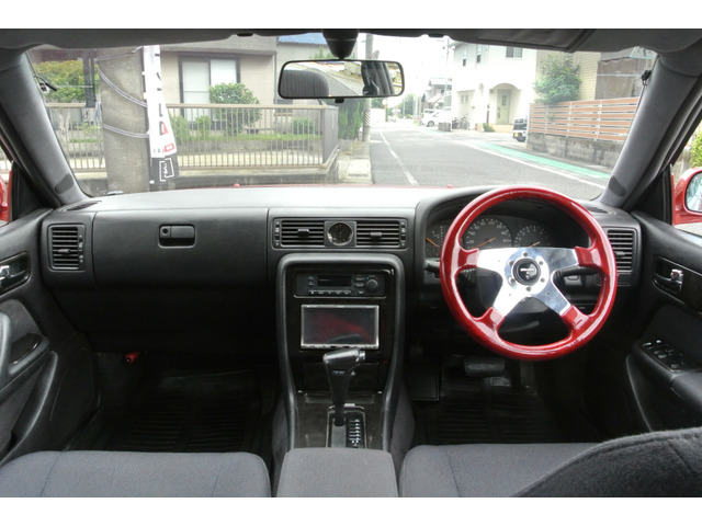 1991 Nissan Cedric – thumbnail 3
