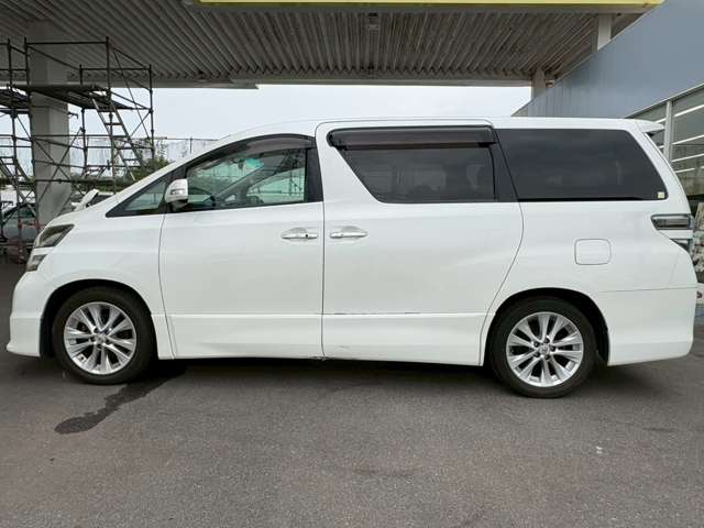 2009 Toyota Vellfire – thumbnail 3