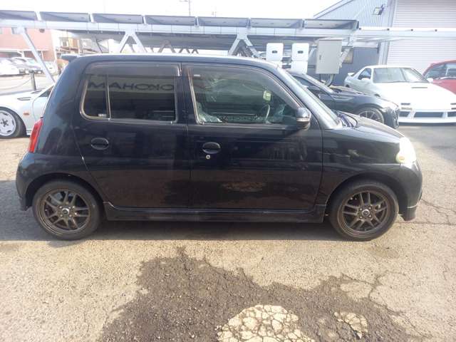2007 Daihatsu Esse – thumbnail 4