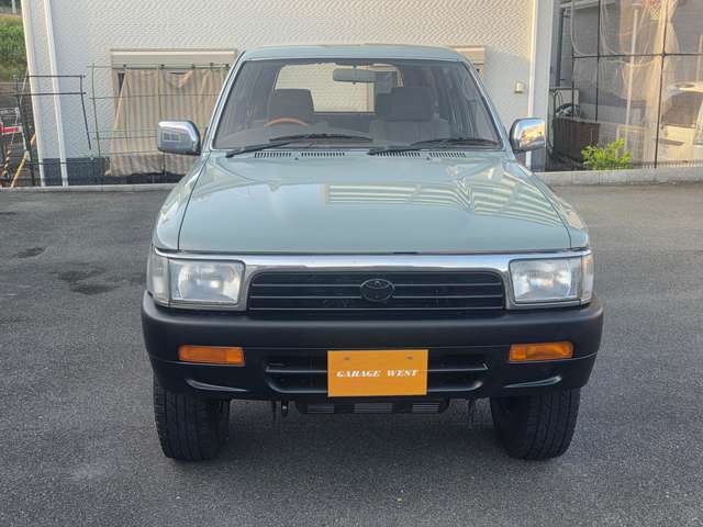 1994 Toyota Hilux Surf – thumbnail 2