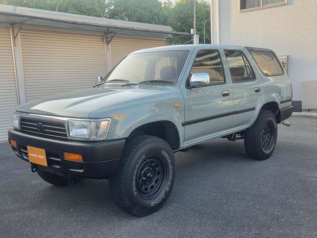 1994 Toyota Hilux Surf – thumbnail 4
