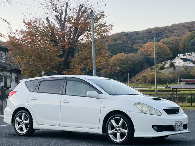 2003 Toyota Caldina – thumbnail 4