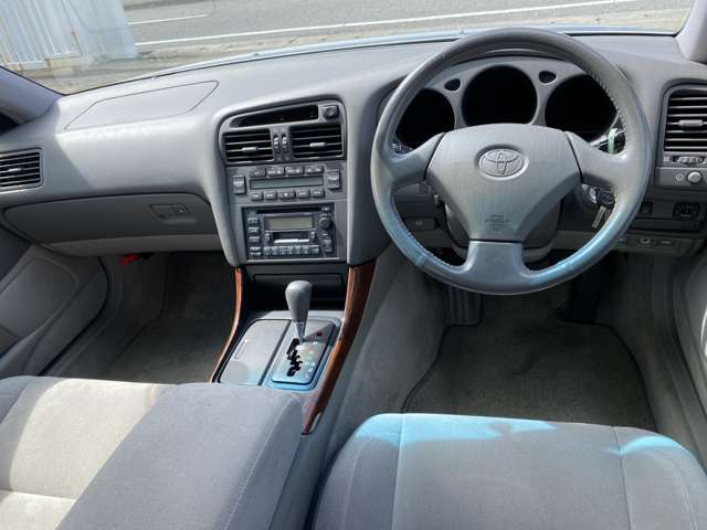 1999 Toyota Aristo – thumbnail 2