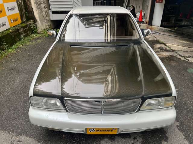 1994 Nissan Cima – thumbnail 4