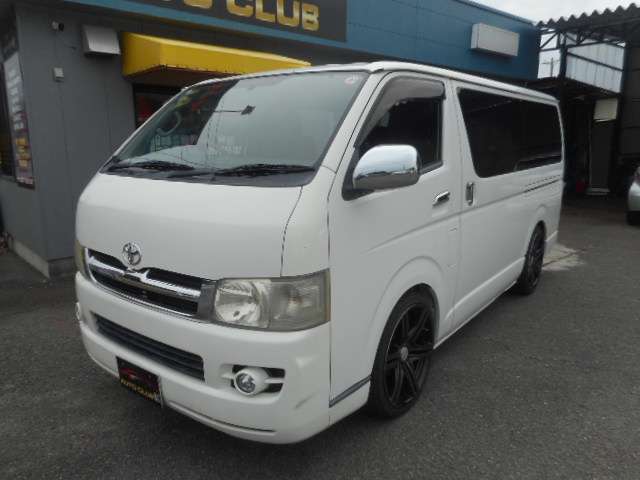 2006 Toyota Hiace – thumbnail 2