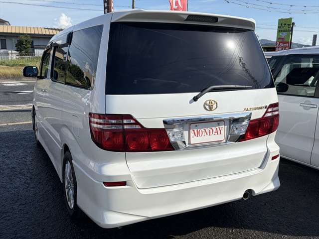 2007 Toyota Alphard – thumbnail 4