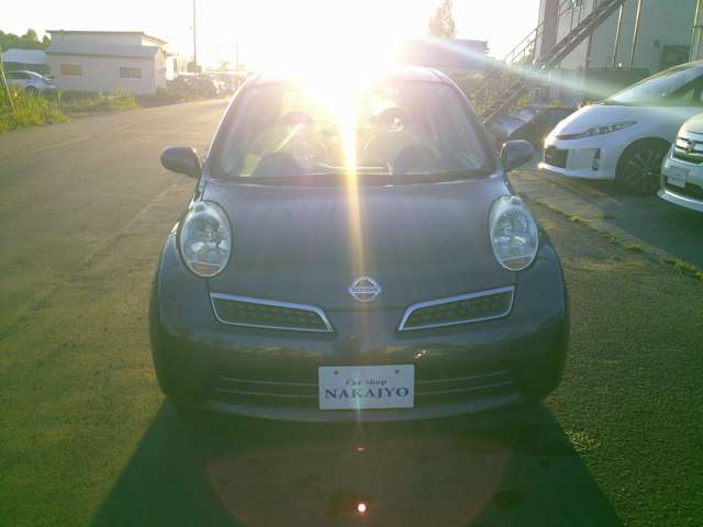 2009 Nissan March – thumbnail 2