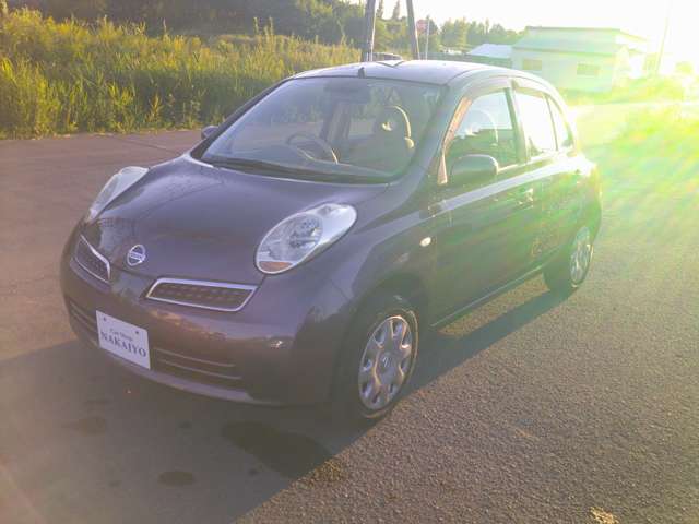 2009 Nissan March – thumbnail 3