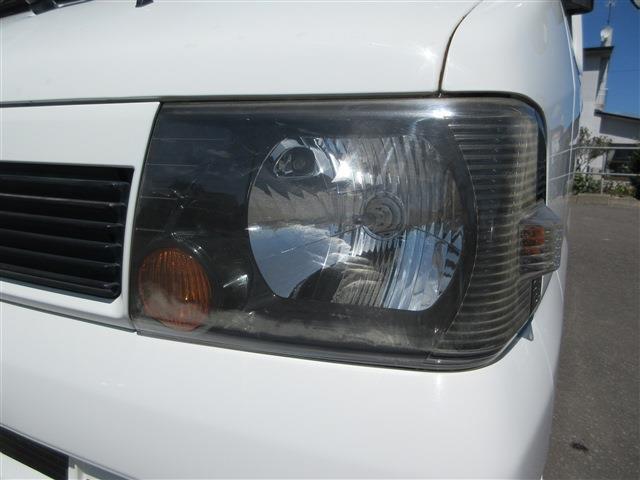 2010 Nissan Clipper Truck – thumbnail 3