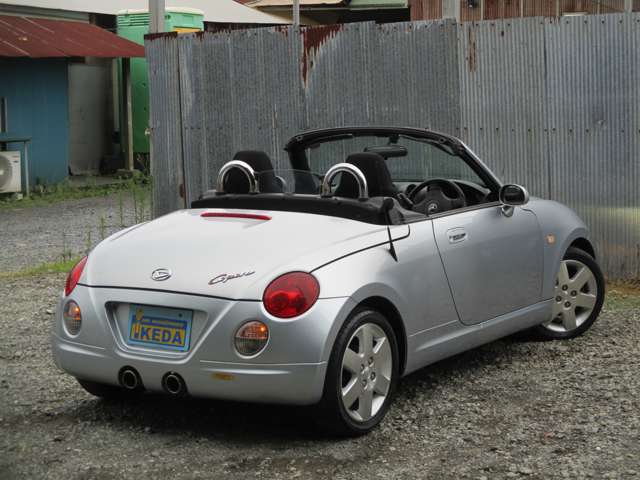 2004 Daihatsu Copen – thumbnail 3