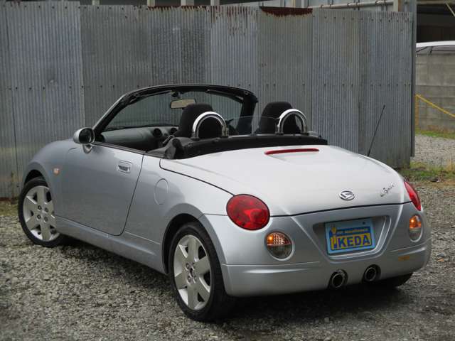 2004 Daihatsu Copen – thumbnail 4