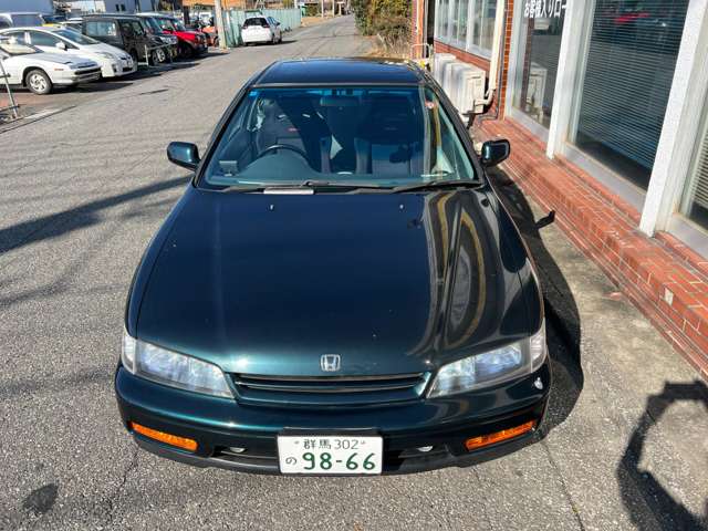 1995 Honda Accord Coupe – thumbnail 3