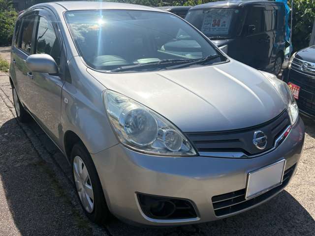 2010 Nissan Note – thumbnail 3