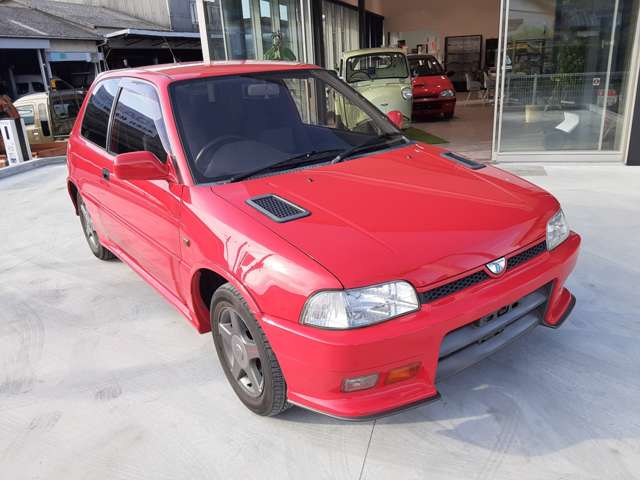 1996 Daihatsu Charade – thumbnail 3