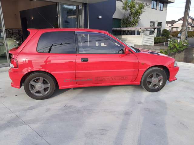 1996 Daihatsu Charade – thumbnail 4