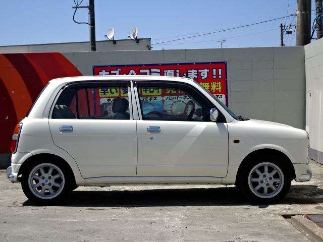 2000 Daihatsu Mira Gino – thumbnail 4