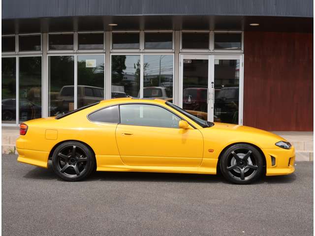 2002 Nissan Silvia – thumbnail 3