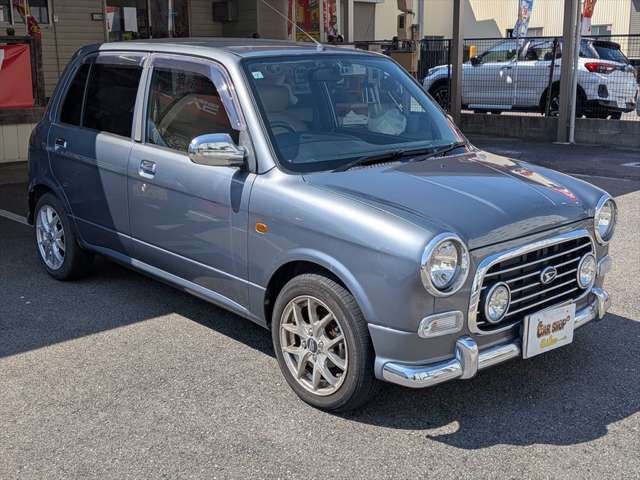 2004 Daihatsu Mira Gino – thumbnail 2