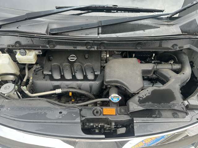 2009 Nissan Serena – thumbnail 4