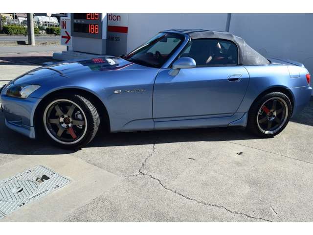 2001 Honda S2000 – thumbnail 4