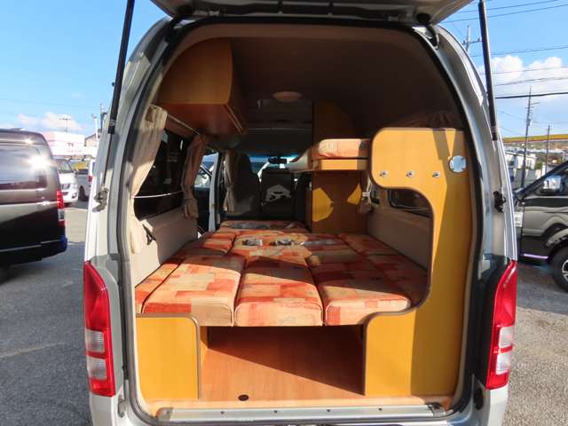 2007 Toyota Regius Ace – thumbnail 3
