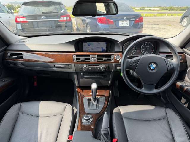 2011 BMW 3 Series Touring – thumbnail 4