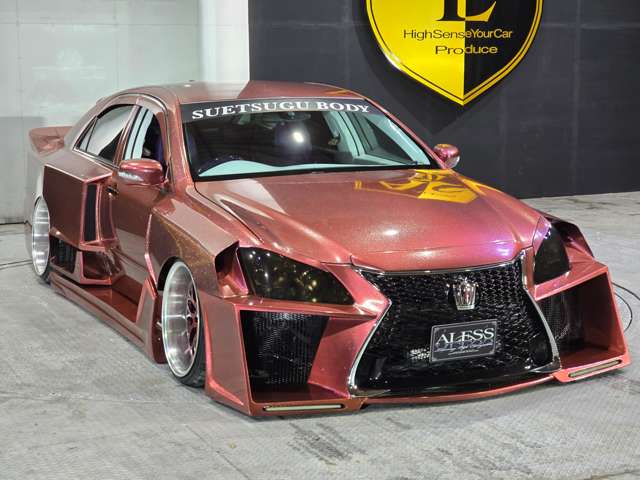2007 Toyota Crown Royal – thumbnail 3