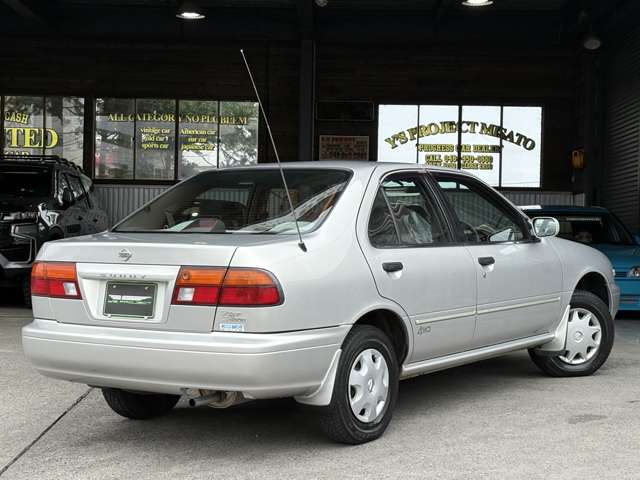 1995 Nissan Sunny – thumbnail 4