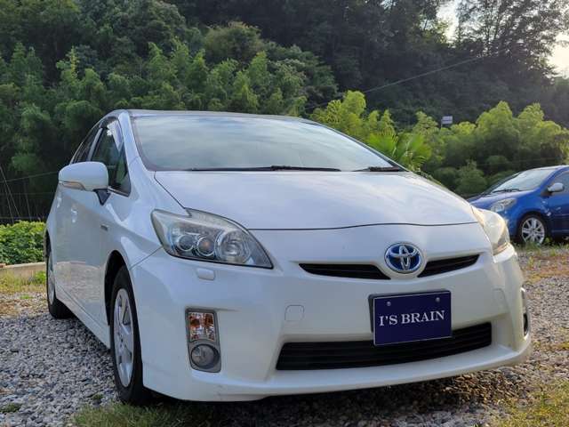 2010 Toyota Prius – thumbnail 3