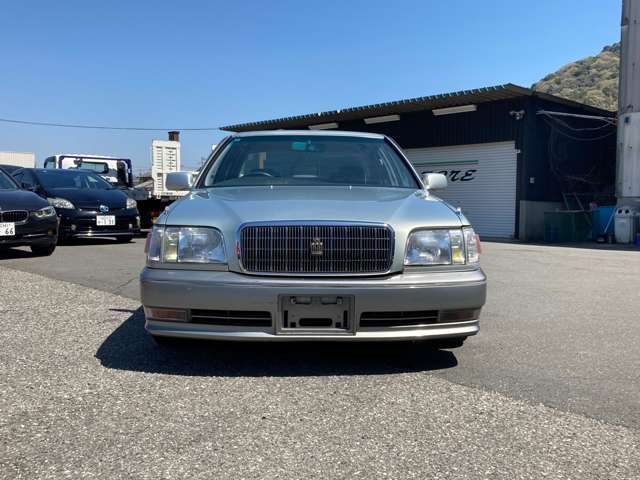 1996 Toyota Crown Majesta – thumbnail 2
