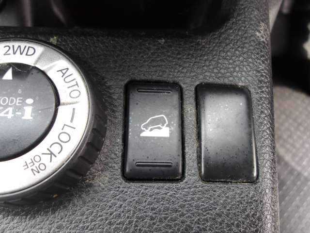 2007 Nissan X-Trail – thumbnail 4