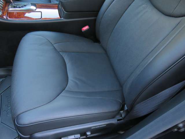 2003 Toyota Celsior – thumbnail 4