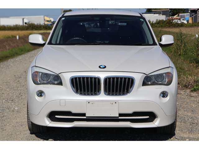 2011 BMW X1 – thumbnail 3