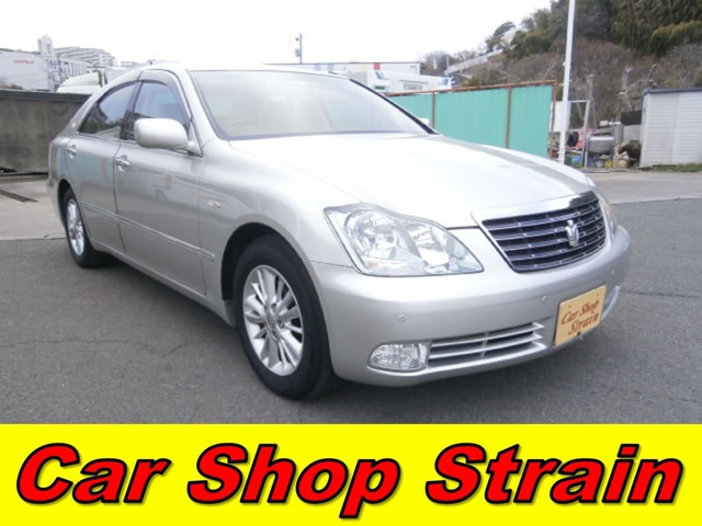 2004 Toyota Crown Royal