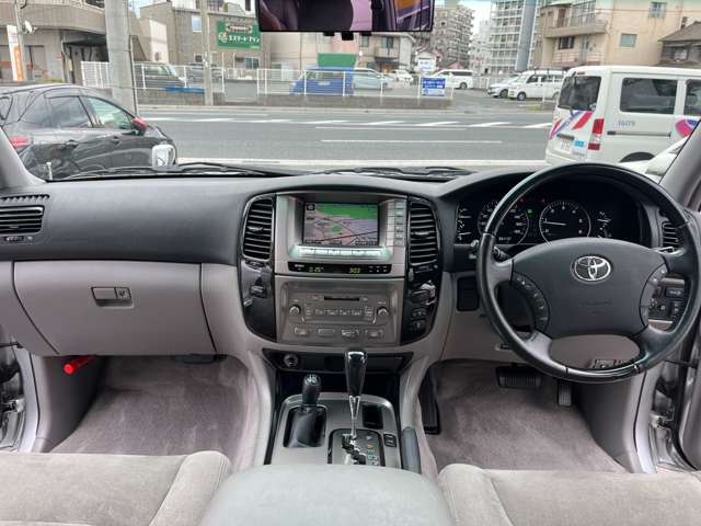 2007 Toyota Land Cruiser 100 – thumbnail 4