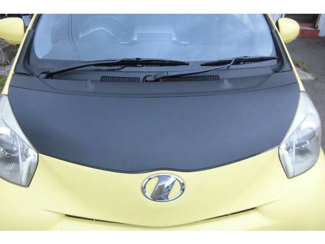 2009 Toyota iQ – thumbnail 4