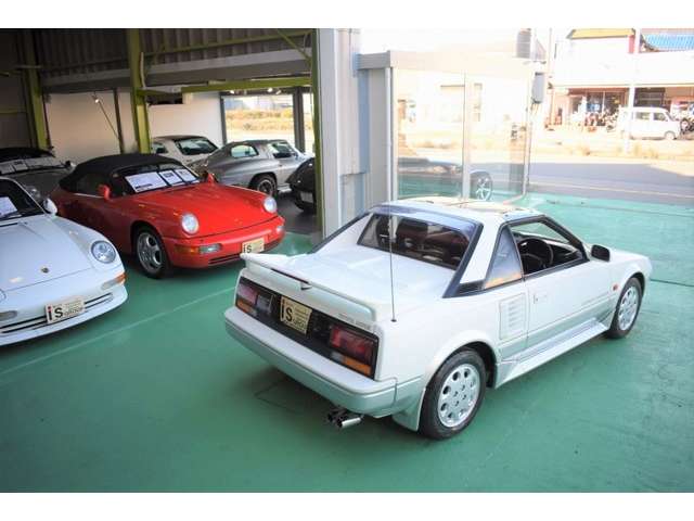 1988 Toyota MR2 – thumbnail 2