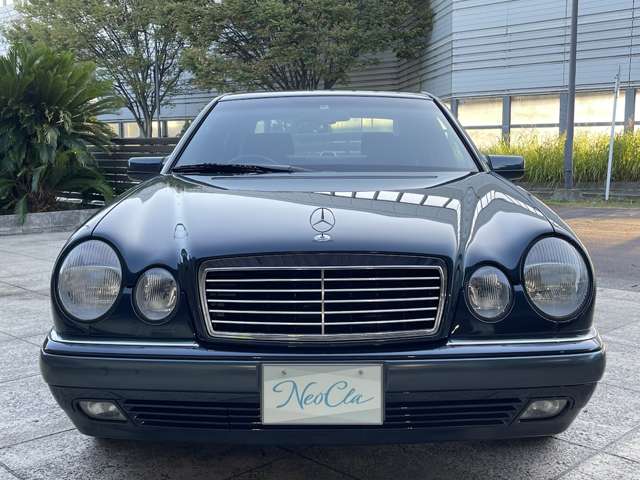 1996 Mercedes-Benz E-Class – thumbnail 4