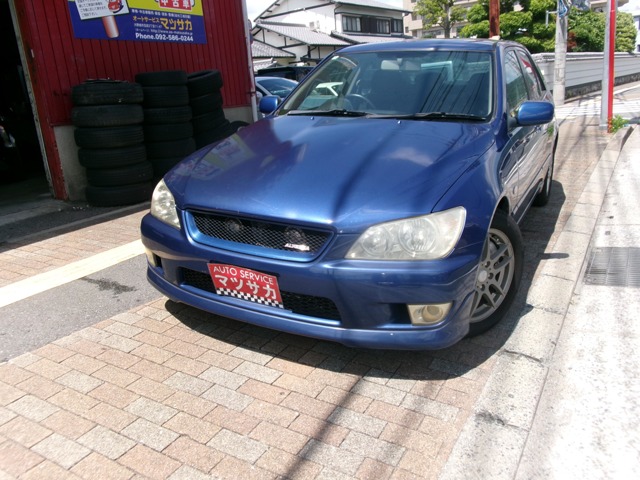 2003 Toyota Altezza
