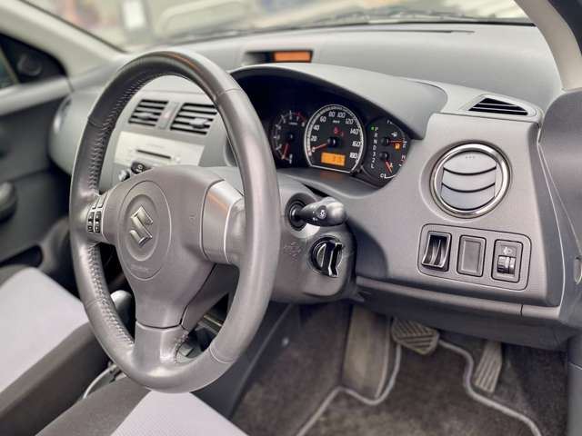 2007 Suzuki Swift – thumbnail 2
