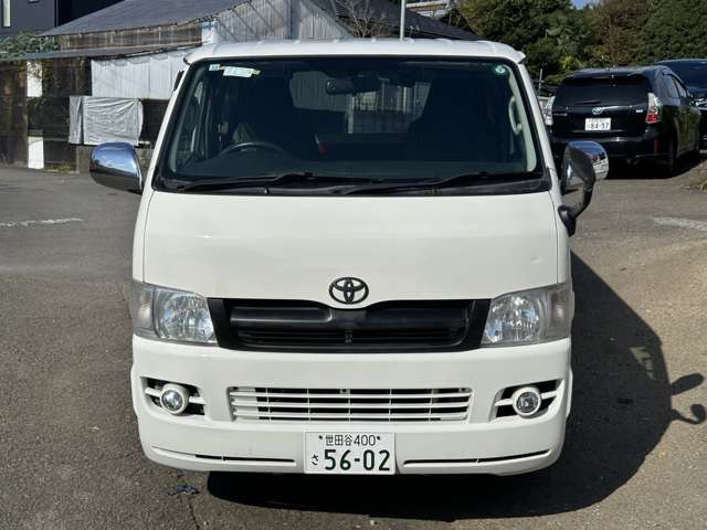 2006 Toyota Hiace – thumbnail 3