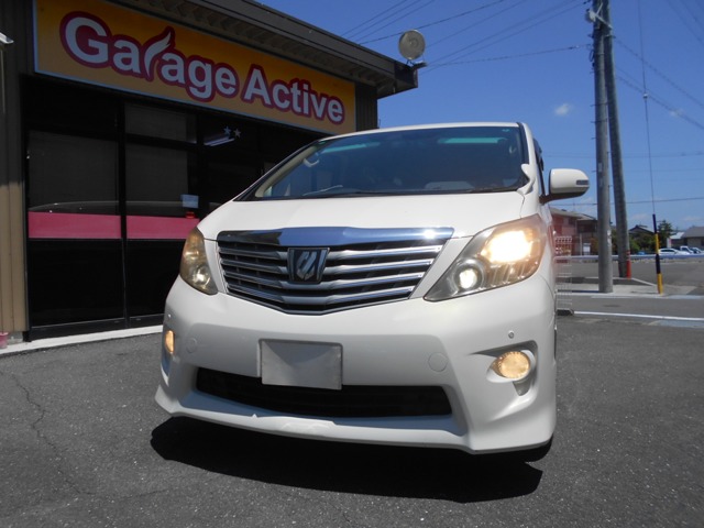 2010 Toyota Alphard