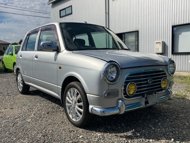 2001 Daihatsu Mira Gino